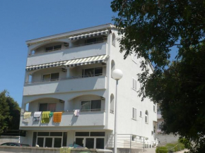 Cozy apartment in Zadar -Kozino, with sea views